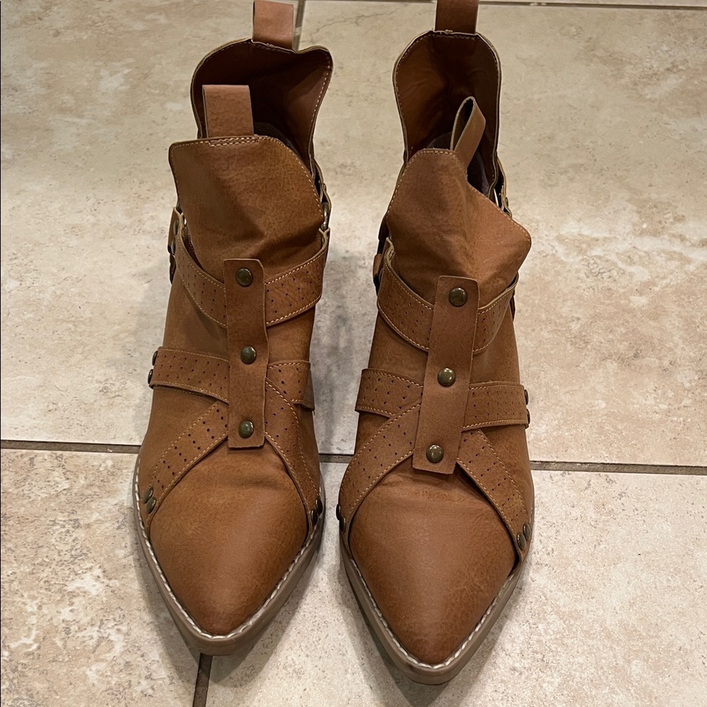 Coconuts by Matisse Tan Ankle Booties